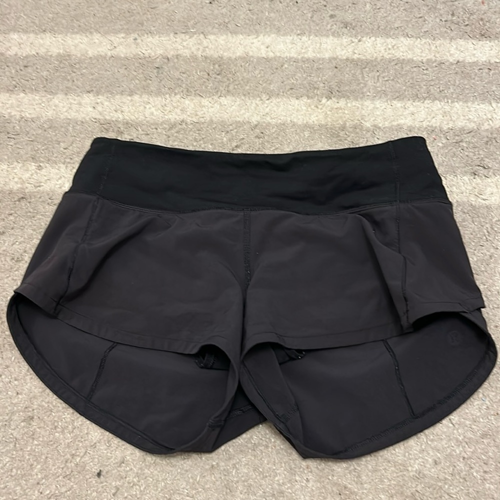 Size 2 black speed ups Lululemon